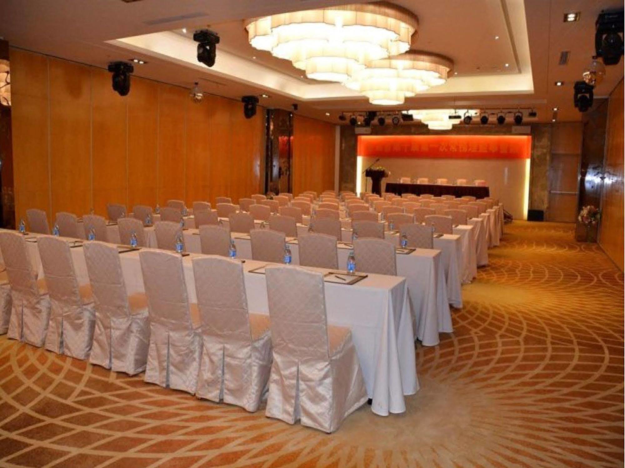 Windsor Park Hotel Kunshan Kunshan  Exterior foto